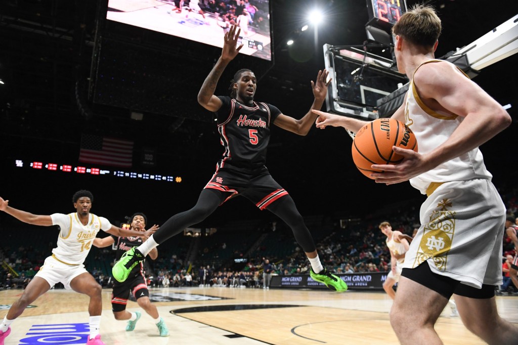 It doesn’t get any easier for Aztecs, who face No. 6 Houston in Saturday’s Las Vegas finale – San Diego Union-Tribune