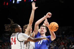 coming home, rooting for Creighton and swatting shots – San Diego Union-Tribune