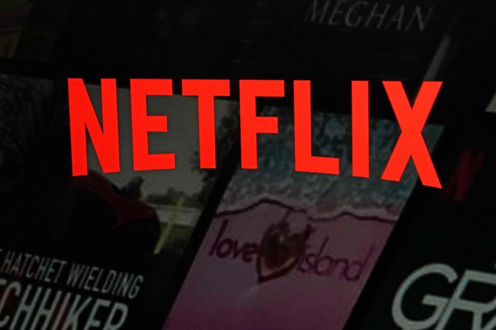 All Netflix wants for Christmas is no streaming problems for NFL games