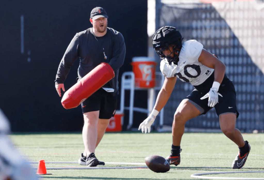 Aztecs defensive coordinator Eric Schmidt hired as head coach at North Dakota – San Diego Union-Tribune