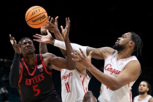 SDSU 73, No. 6 Houston (OT) … the Players Era Festival, to foul or not to foul, the bigs deliver – San Diego Union-Tribune