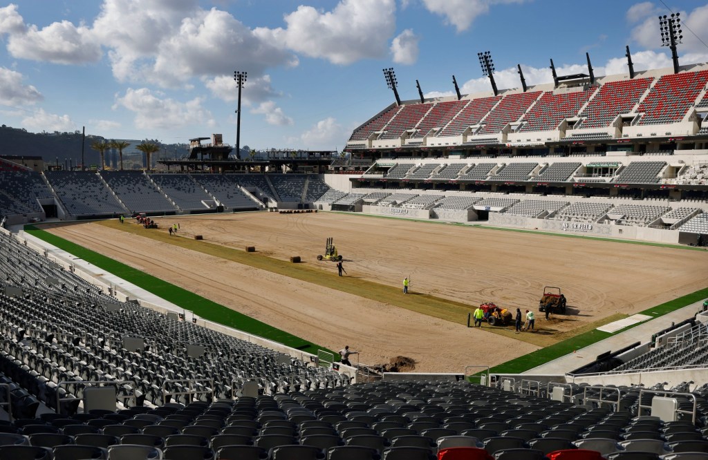 Snapdragon Stadium gets a new field, just in time for San Diego’s soccer seasons – San Diego Union-Tribune